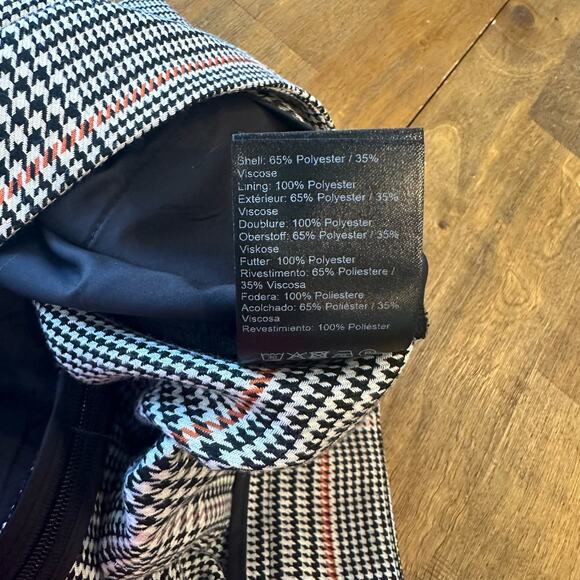 Just Female Amalie Houndstooth Shorts Size Medium Black Pink Orange Cream - Picture 4 of 13